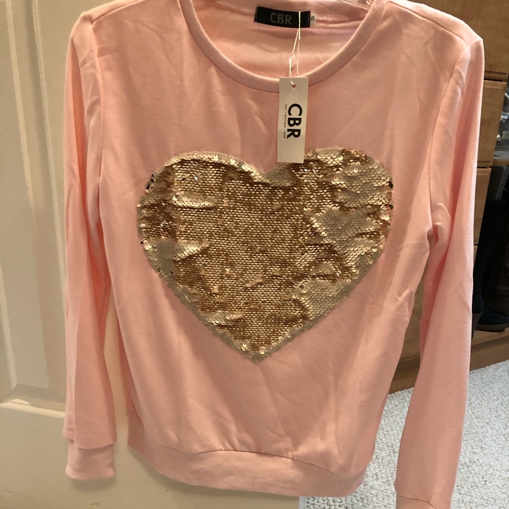 New Pink sweatshirt with sequin heart sz small